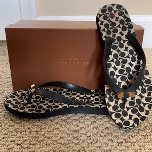 Coach flip flops